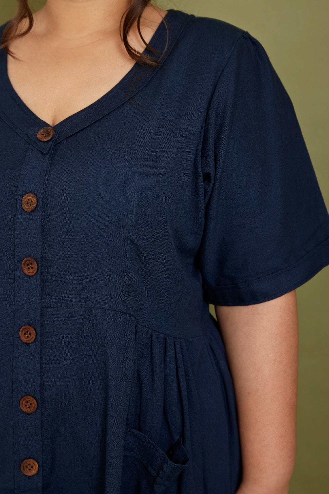 Baumwoll-Leinen-Kleid in Marine