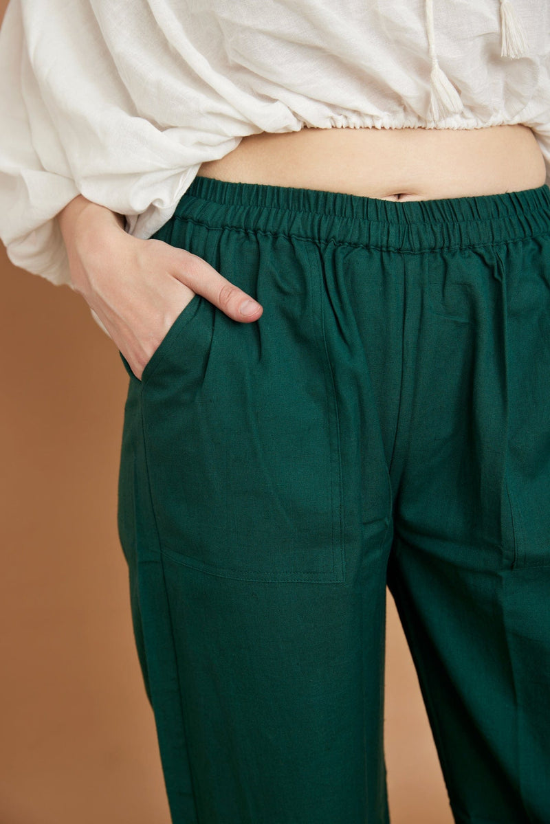 Ojasvi Pants in Emerald Green